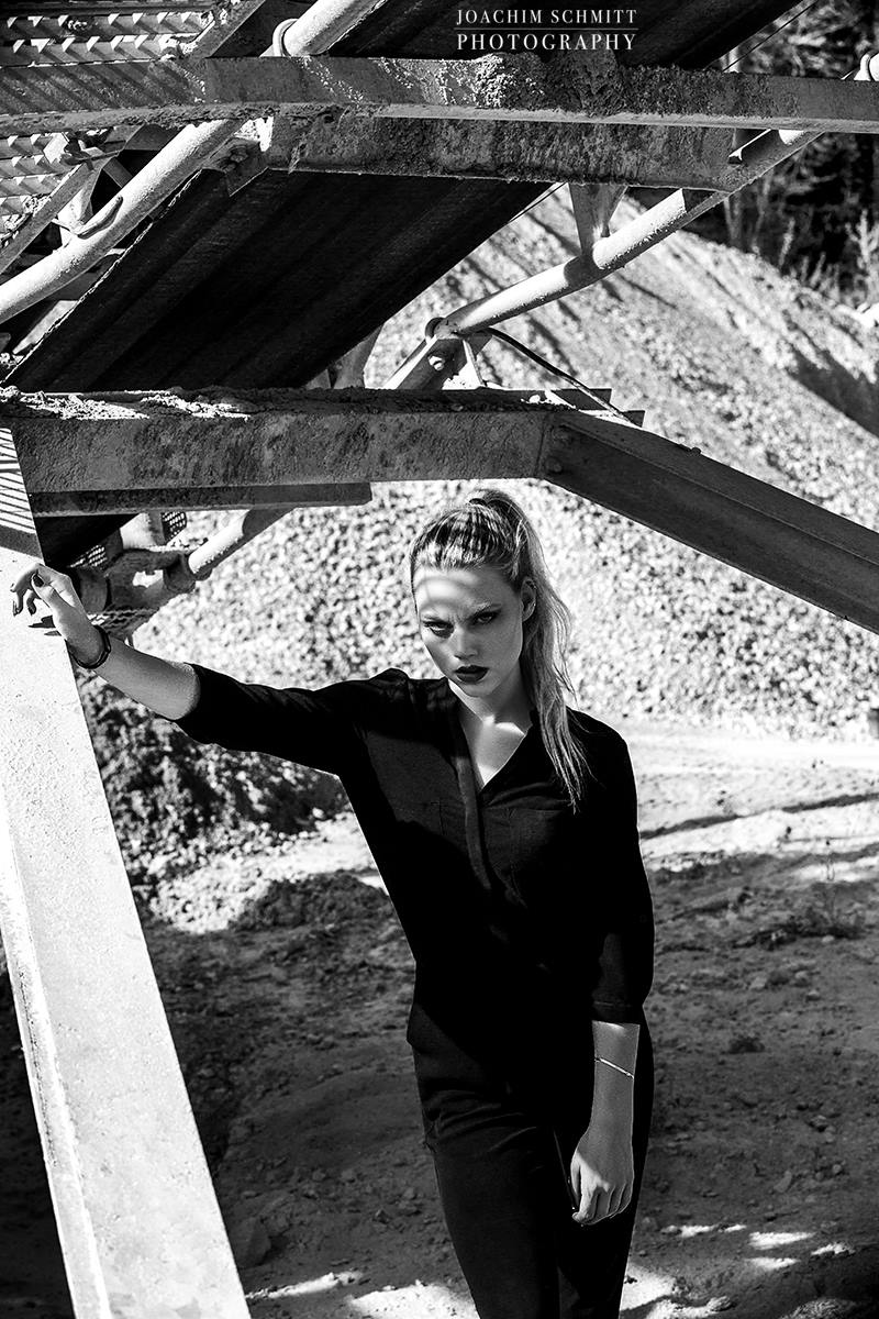 Freie Arbeit - Industrial Fashion